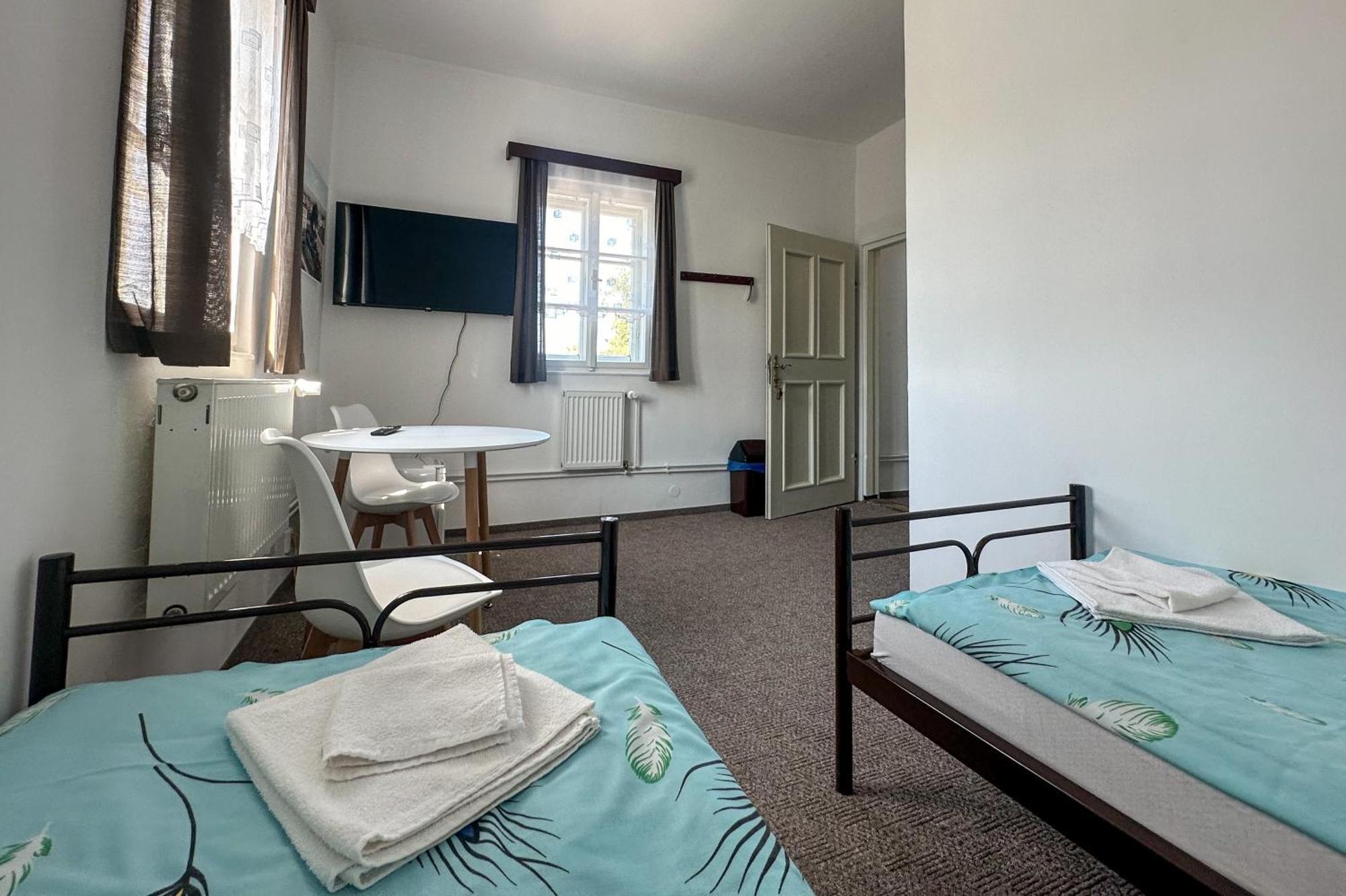 Ron Hotel